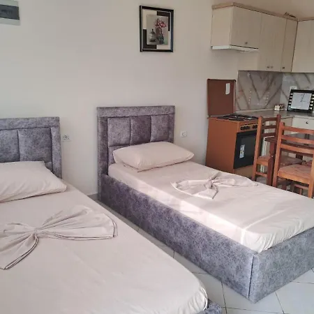 Beachfront Апартаменты Влёра
